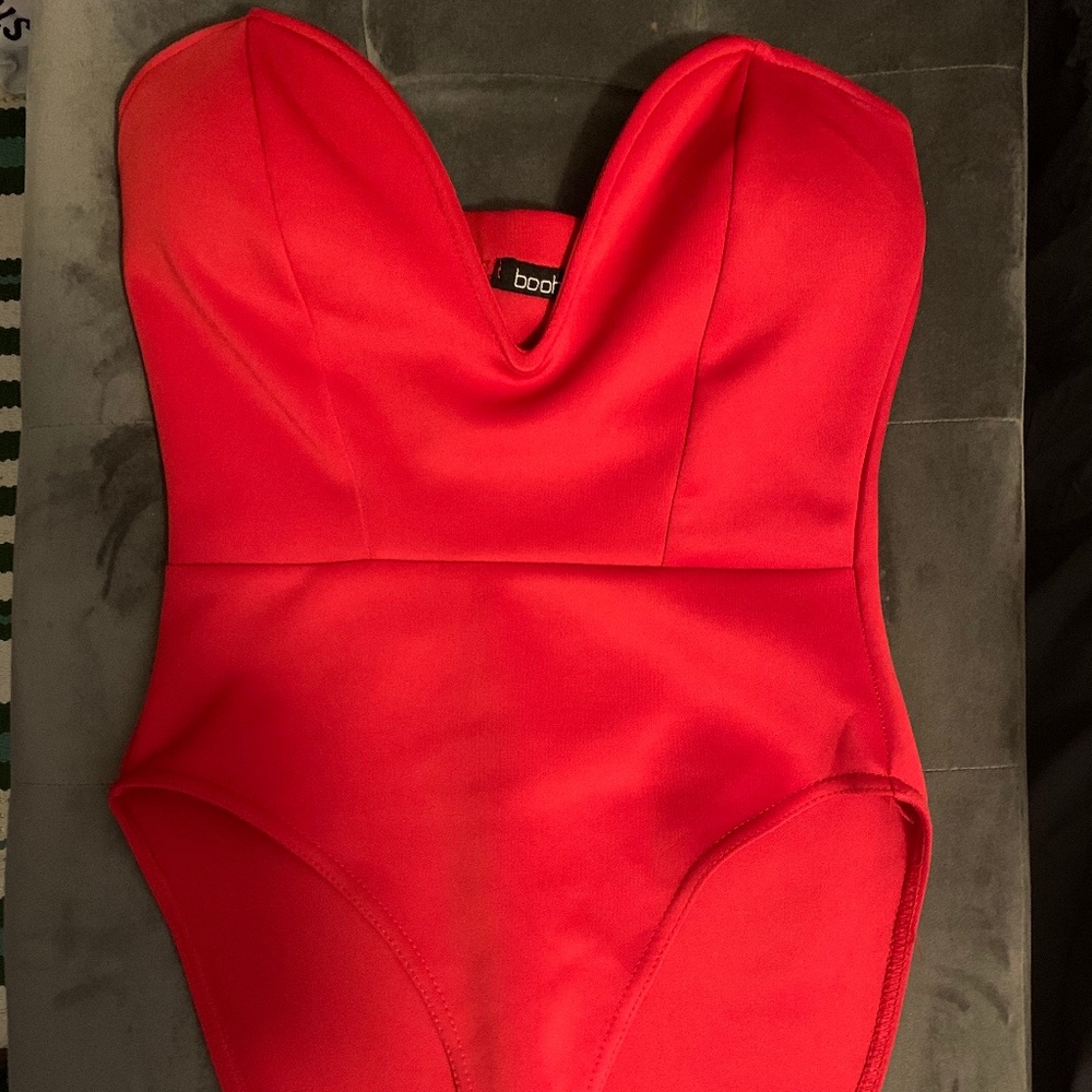 Boohoo Bustier deep plunge bodysuit